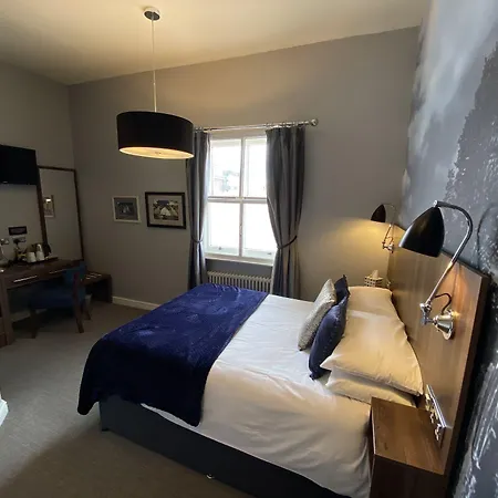 מלון The Bootham Tavern - 4*